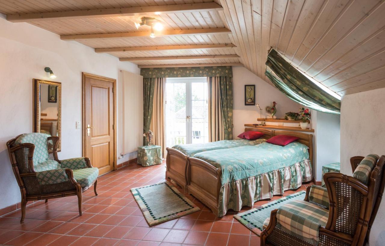 Charme - Hotel Lindenhof Wévercé Eksteriør bilde