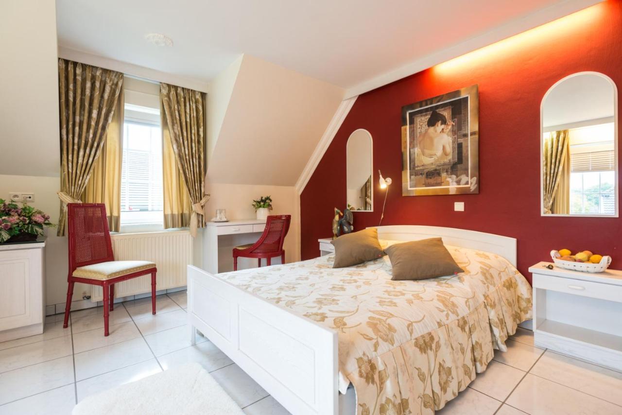 Charme - Hotel Lindenhof Wévercé Eksteriør bilde